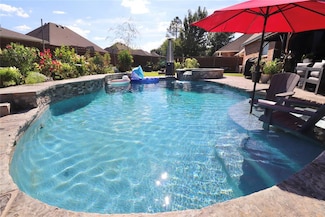 2932 Misty Ridge Dr, Norman, OK 73071