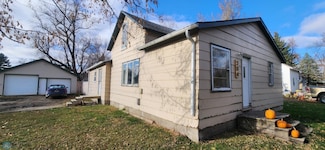 204 5th Ave N, Buffalo, ND 58011