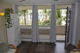 425 Ena Rd Unit 705C, Honolulu, HI 96815