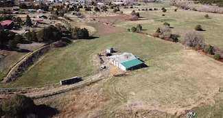 31 Lower Ojito, Chamisal, NM 87521