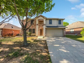 876 Oarlock Dr, Crowley, TX 76036