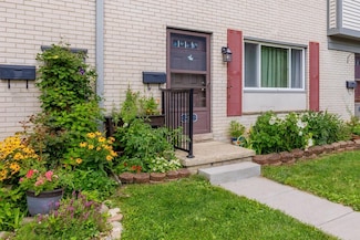 3111 Williamsburg Rd, Ann Arbor, MI 48108