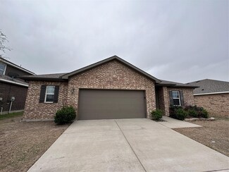 424 Dove Creek Ln, Glenn Heights, TX 75154