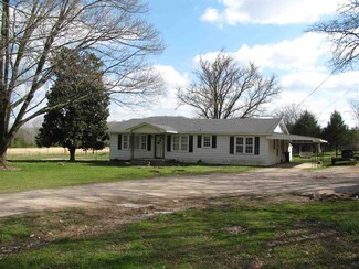 809 Glen Harris Rd, Adamsville, TN 38310