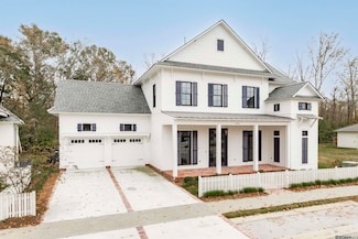 2860 Pointe-Marie Dr, Baton Rouge, LA 70820