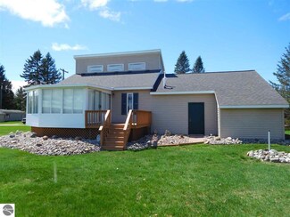 2076 Lakeview Ln, Central Lake, MI 49622