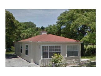 2205 NW 4th St, Fort Lauderdale, FL 33311