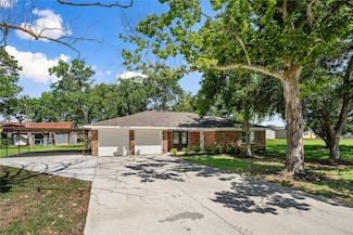 2751 Piper Rd, Pearland, TX 77584