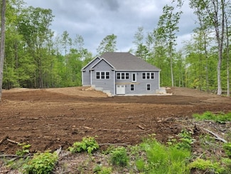 35 Reed Rd, Chester, NH 03036