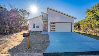 3501 Brazos River Dr, Granbury, TX 76048