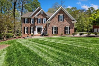 4225 Holly Hill Ln, Winston Salem, NC 27106