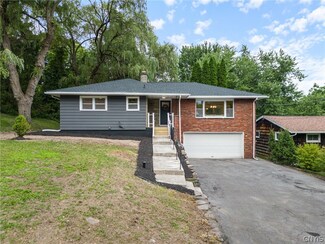 317 Albert Rd, Syracuse, NY 13214