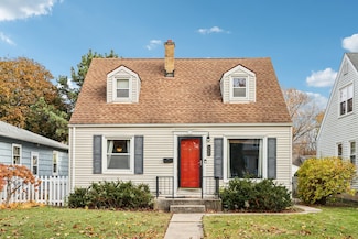 3218 N 89th St, Milwaukee, WI 53222