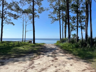 2176 Us Highway 98, Carrabelle, FL 32322