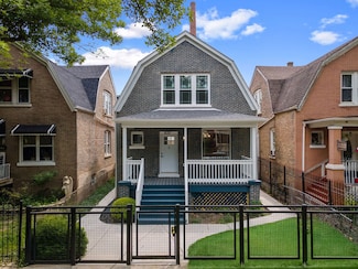 835 N Keystone Ave, Chicago, IL 60651