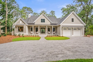 25 Ridge Rd, Beaufort, SC 29907