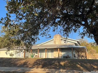 218 Ranch Circle Dr, Kendalia, TX 78027