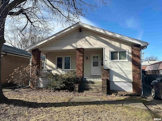 1531 N 9th St, Springfield, IL 62702