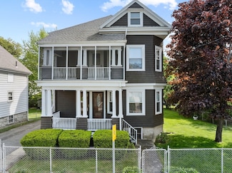 365 Ames St, Fall River, MA 02721