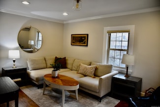72 Sims St, Bridgeport, CT 06604