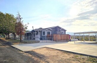 10821 Rankin Ave, Weldon, CA 93283