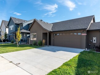215 Sienna Rd, Wenatchee, WA 98801