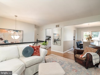 412 Bay City Rd, Stevensville, MD 21666