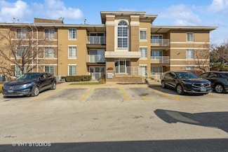 4231 W 76th St Unit 107, Chicago, IL 60652