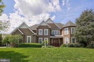389 Wheatfield Dr, Lititz, PA 17543