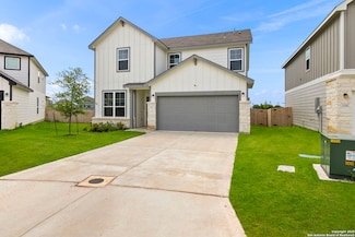162 Hazy Glade Dr, Seguin, TX 78155