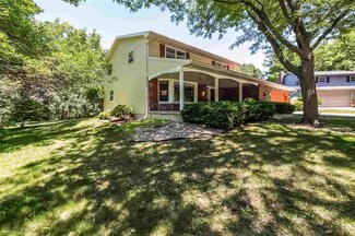 21 Winterset Cir, Madison, WI 53717