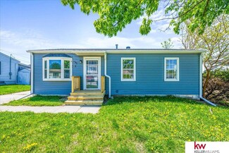 7662 S 41st St, Bellevue, NE 68147