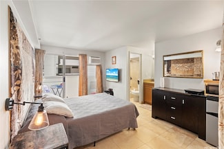 2463 Kuhio Ave Unit 607, Honolulu, HI 96815