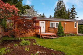 231 3rd St, Gold Bar, WA 98251