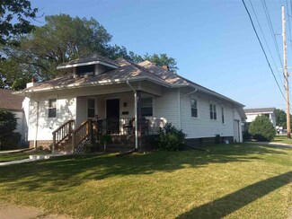 528 Poplar St, Halstead, KS 67056