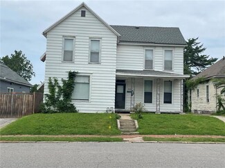 2415 Olive St, Saint Joseph, MO 64507
