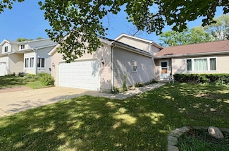 313 Linden Dr, Round Lake Park, IL 60073