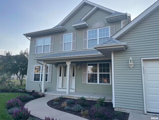 309 Knollaire Dr, Metamora, IL 61548