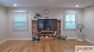 1 Landry Rd, Somerset, NJ 08873