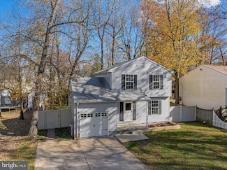 5977 3rd St, Deale, MD 20751