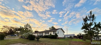 1507 Roberts St, Salem, MO 65560