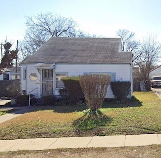 1120 E Robert St, Fort Worth, TX 76104
