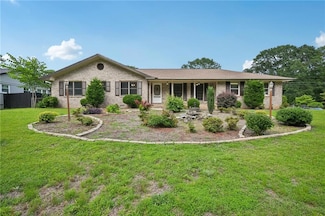 2676 Abington Dr, Snellville, GA 30078