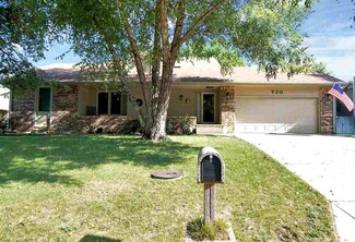 730 Brent Dr, Mulvane, KS 67110