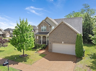 6604 Sunnywood Dr, Nashville, TN 37211