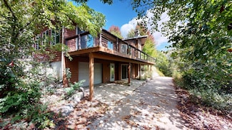 W7724 Deep Pond Rd, Whitewater, WI 53190