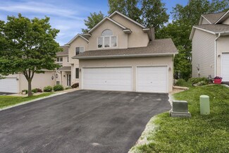 1506 Deerwood Bend, Saint Paul, MN 55122