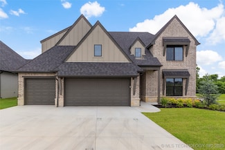 2332 E 135th Dr S, Bixby, OK 74008