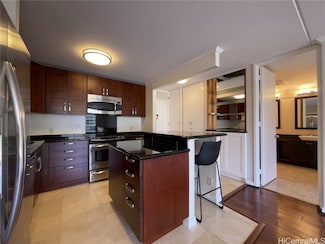 400 Hobron Ln Unit 905, Honolulu, HI 96815