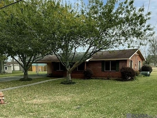 702 Claiborne St, New Roads, LA 70760